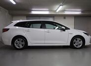 Toyota Corolla 4