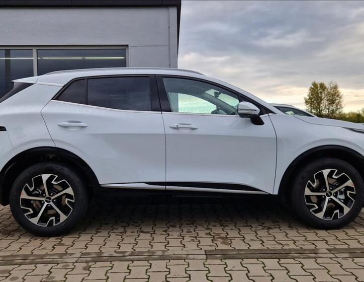 KIA Sportage 4