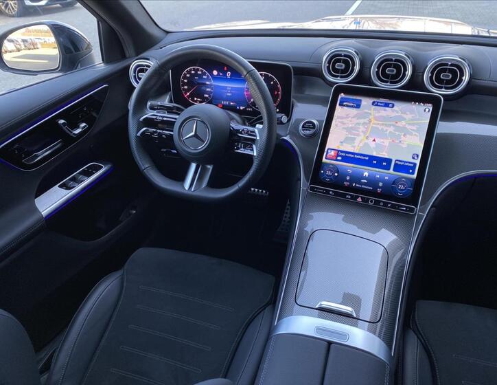 Mercedes-Benz GLC 13