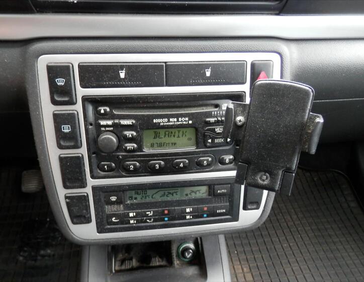 Ford Galaxy 19