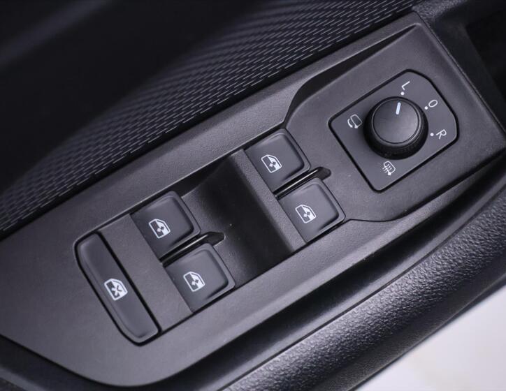 Škoda Octavia 16