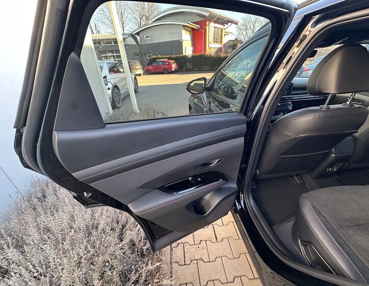 Hyundai Tucson 15