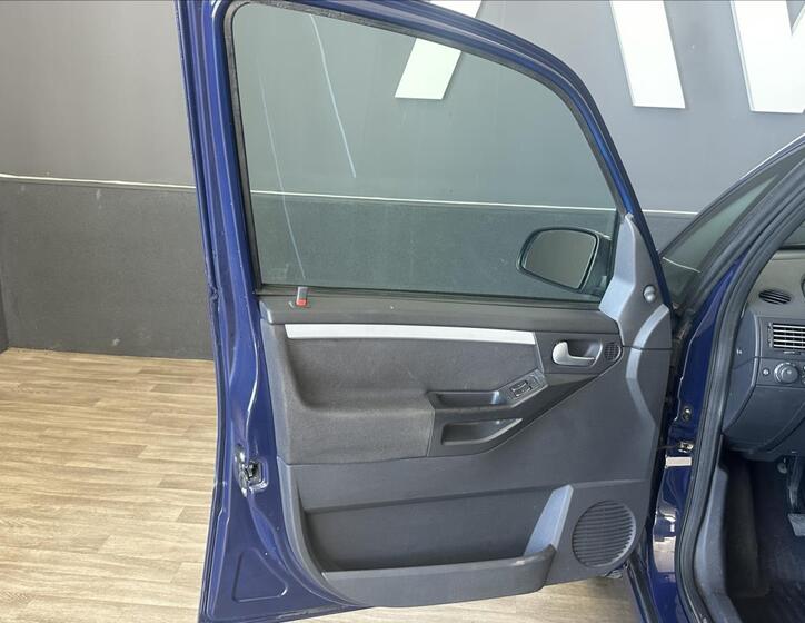 Opel Meriva 9
