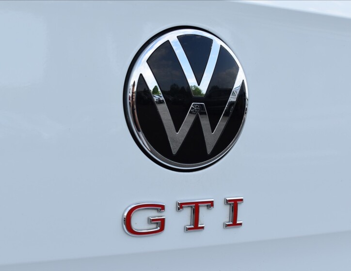 Volkswagen Polo 12