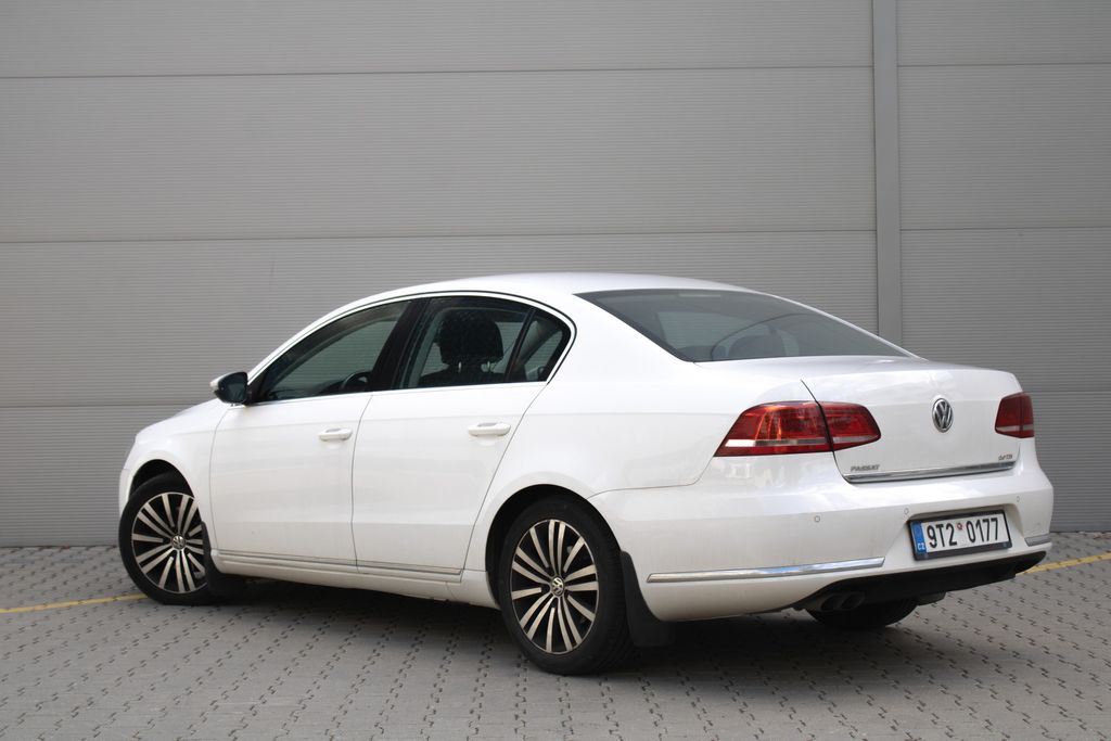 Volkswagen Passat