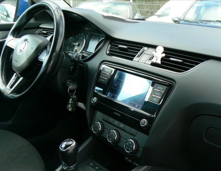 Škoda Octavia 15