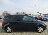 Volkswagen Touran 8