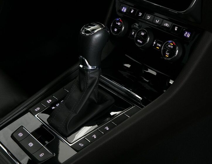 Škoda Superb 22