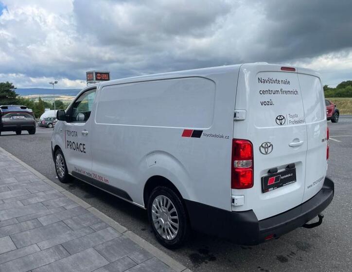 Toyota ProAce 6