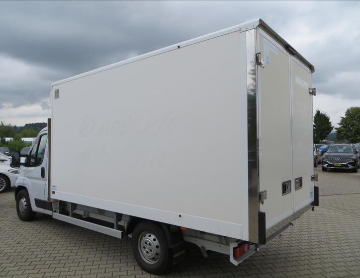 Peugeot Boxer 5