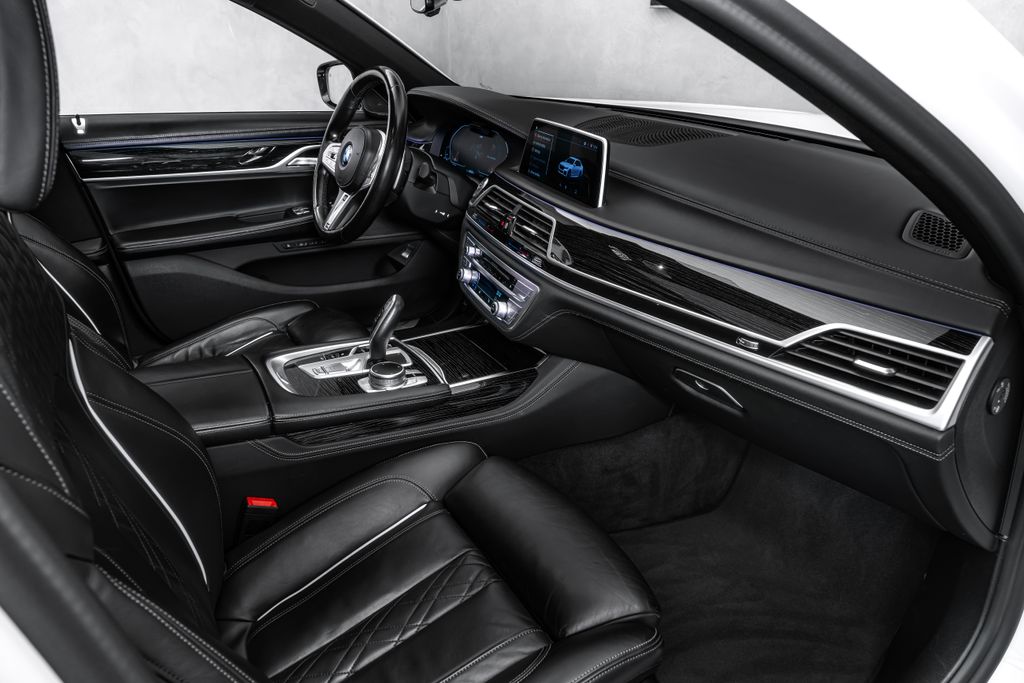 BMW Řada 7