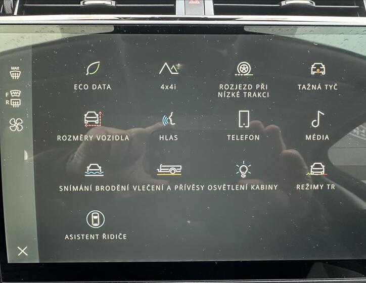 Land Rover Range Rover Velar 10