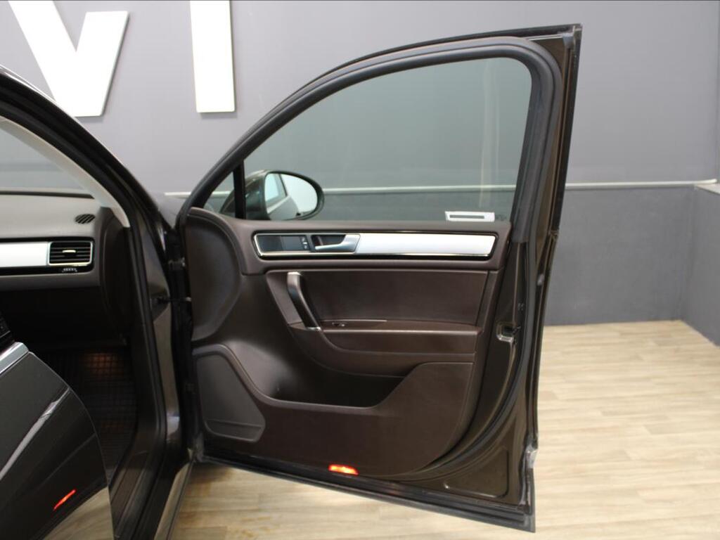 Volkswagen Touareg 26