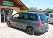 Volkswagen Sharan 4