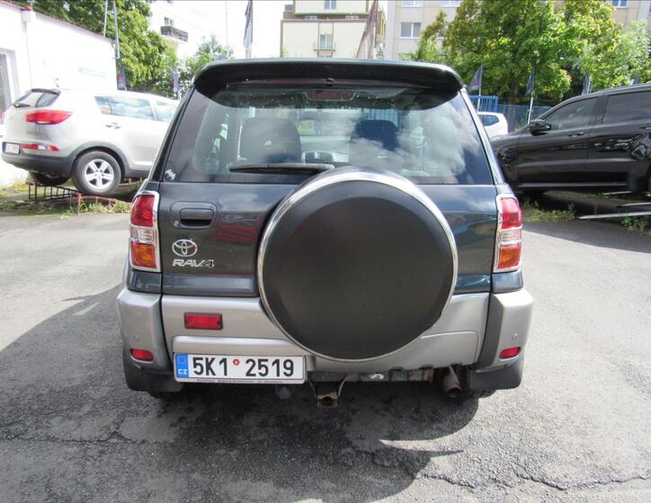Toyota RAV4 5
