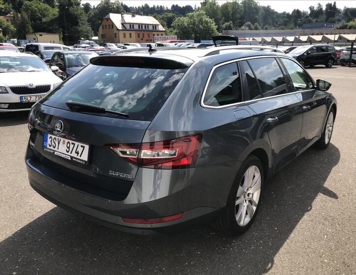 Škoda Superb 5