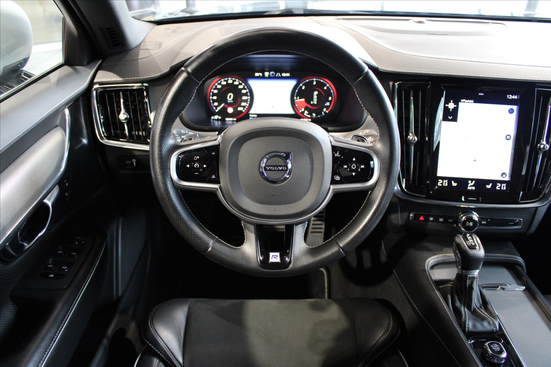 Volvo V90