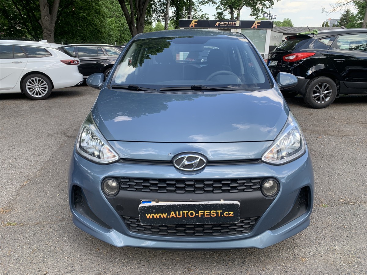 Hyundai i10