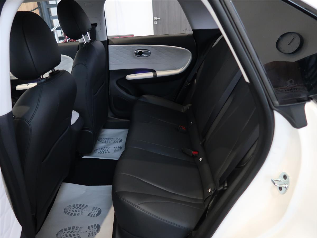Dongfeng Box