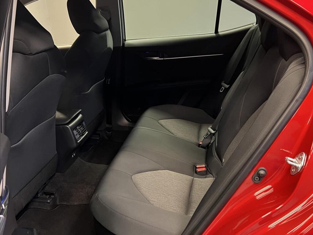 Toyota Camry 10