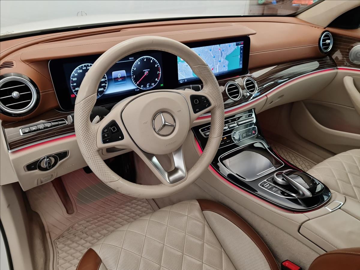 Mercedes-Benz Třídy E