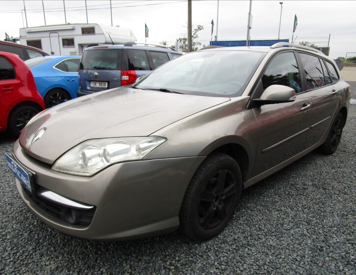 Renault Laguna 1