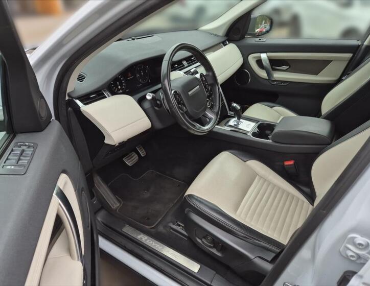 Land Rover Discovery 7