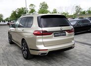 BMW X7 4