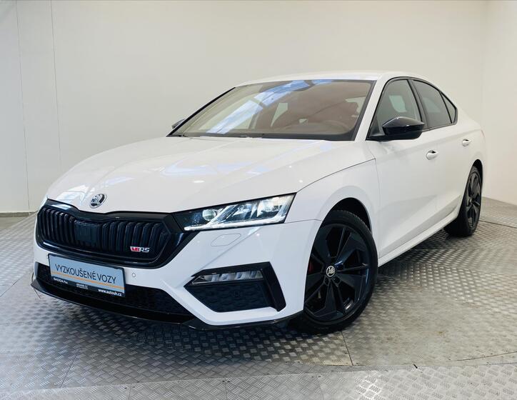 Škoda Octavia 1