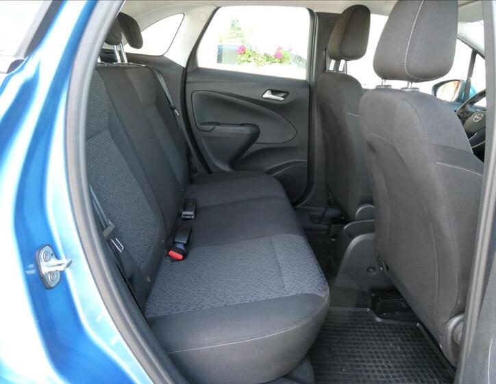 Opel Crossland X 21
