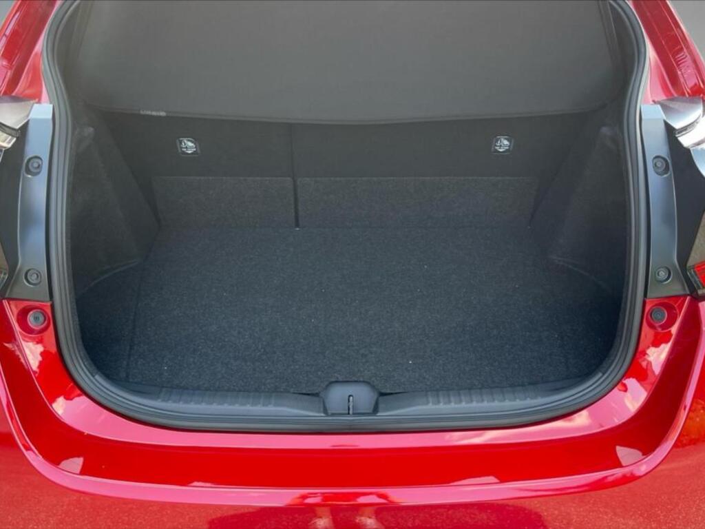 Toyota Yaris 8