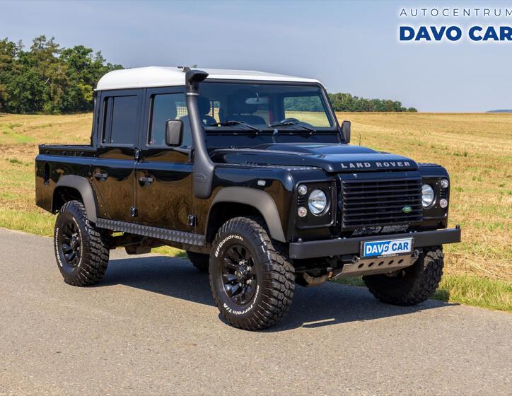 Land Rover Defender 1