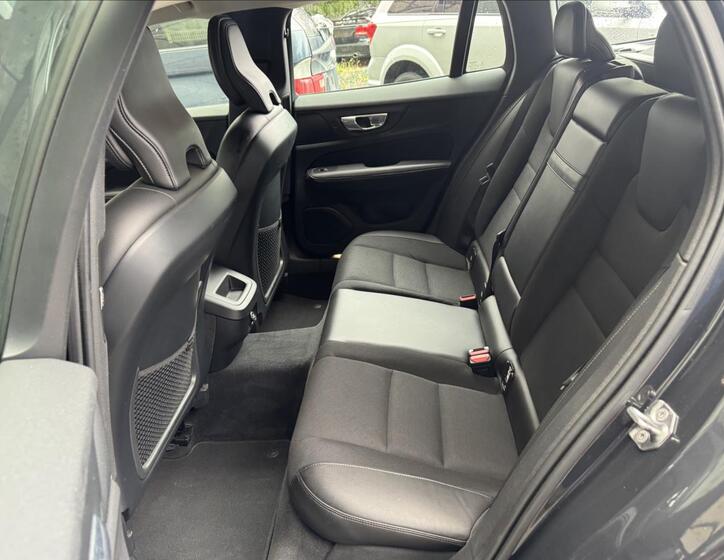 Volvo V60 24