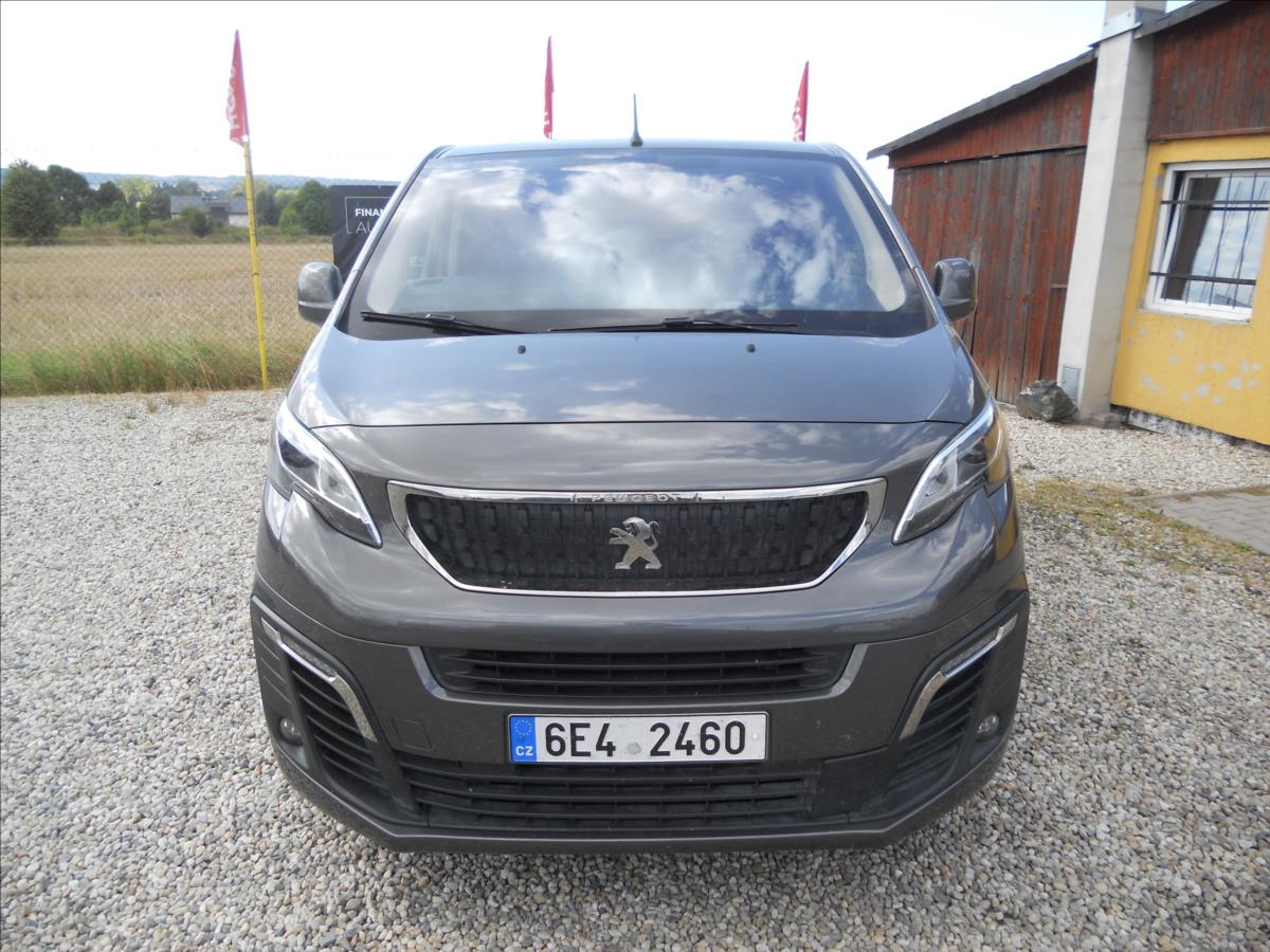 Peugeot Traveller