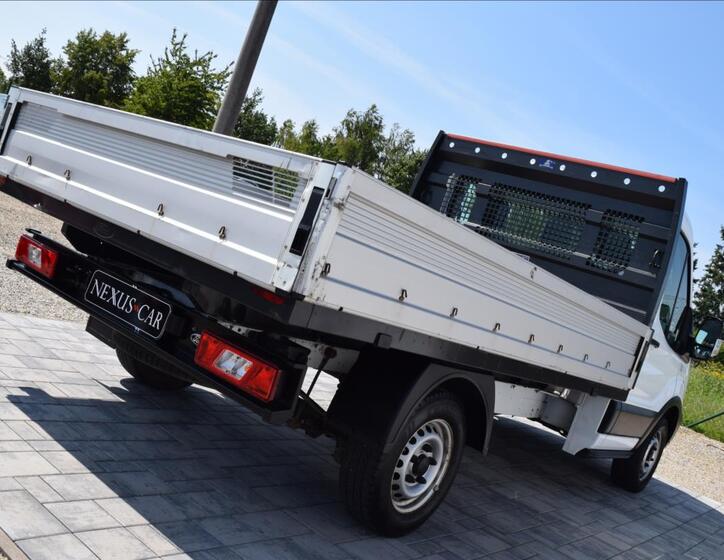 Ford Transit 5