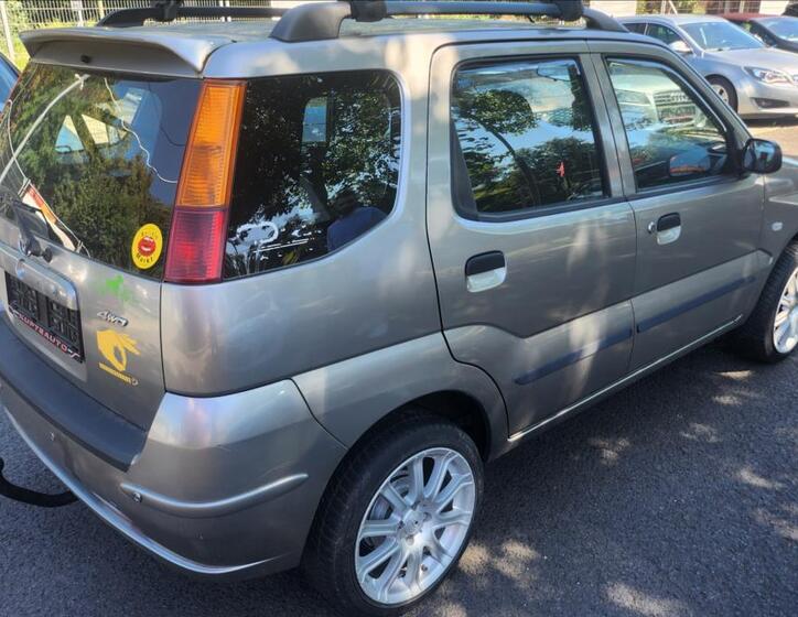 Subaru Justy 3