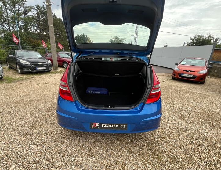 Hyundai i30 16
