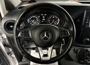 Mercedes-Benz Vito 17