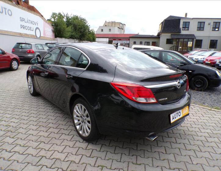 Opel Insignia 4
