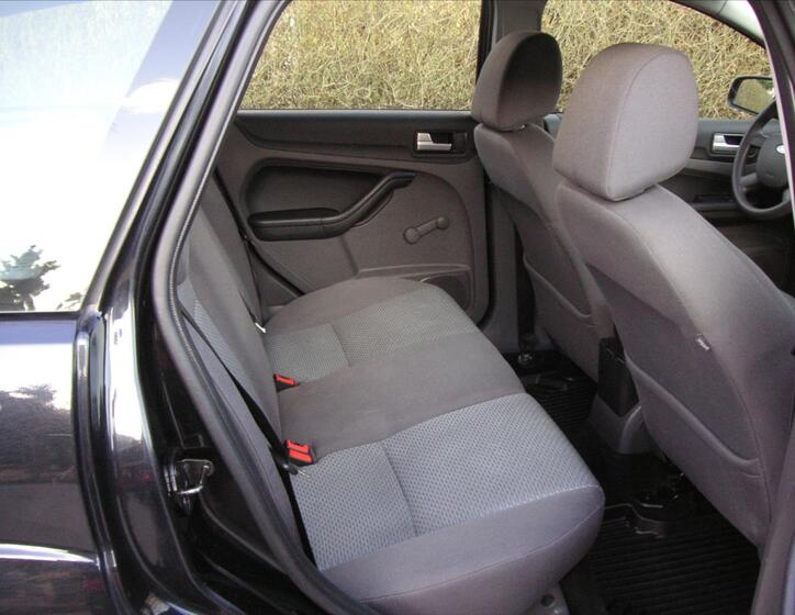 Ford Focus 10
