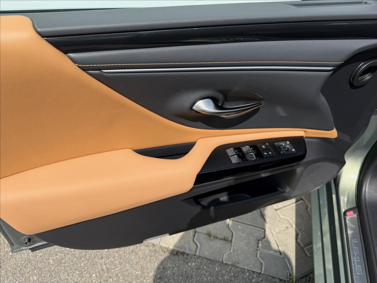 Lexus ES 300h