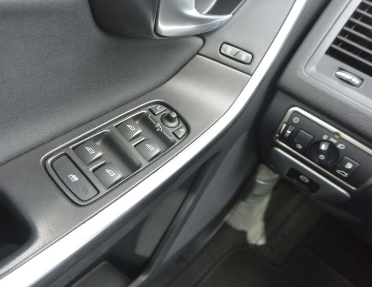 Volvo XC60 14