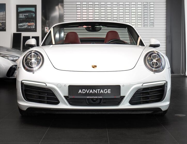 Porsche 911 2