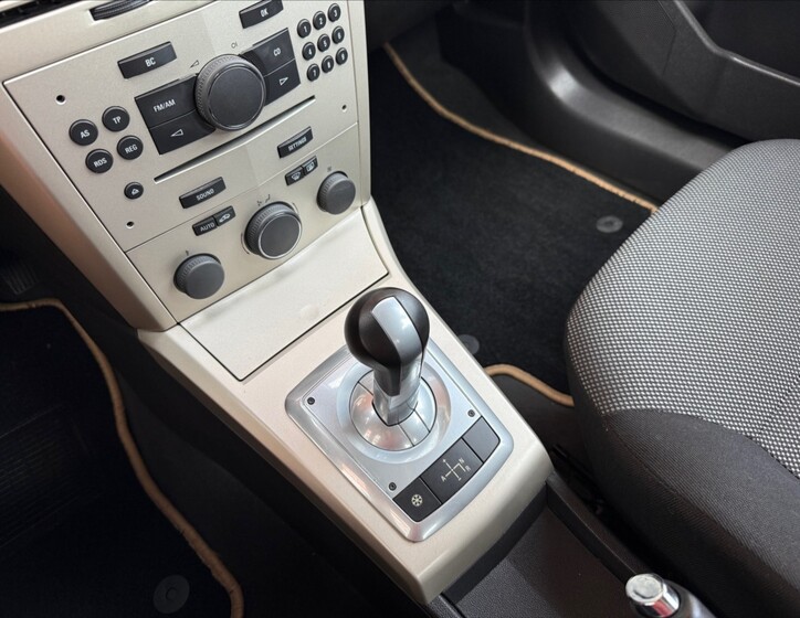 Opel Astra 17