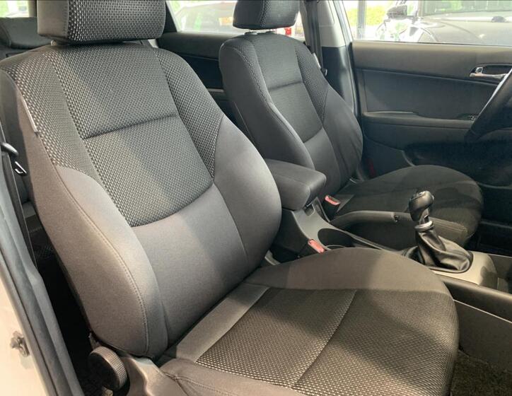 Hyundai i30 35