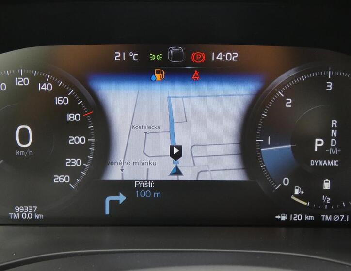 Volvo XC60 13