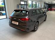 KIA Ceed 5