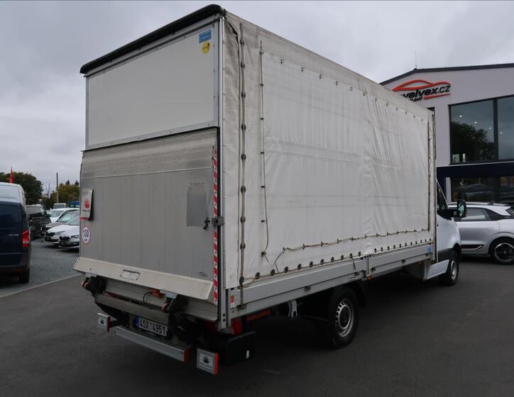 Mercedes-Benz Sprinter 3