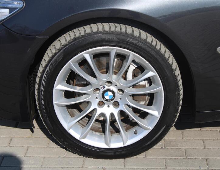 BMW Řada 7 9