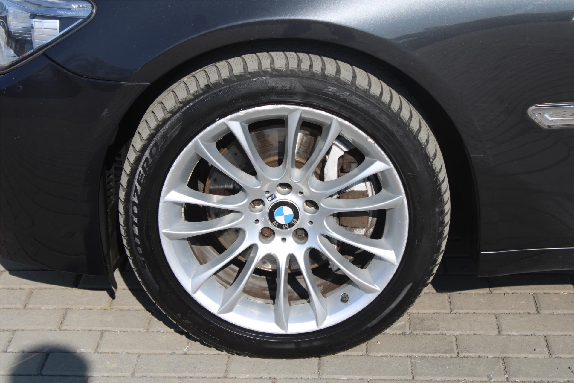 BMW Řada 7